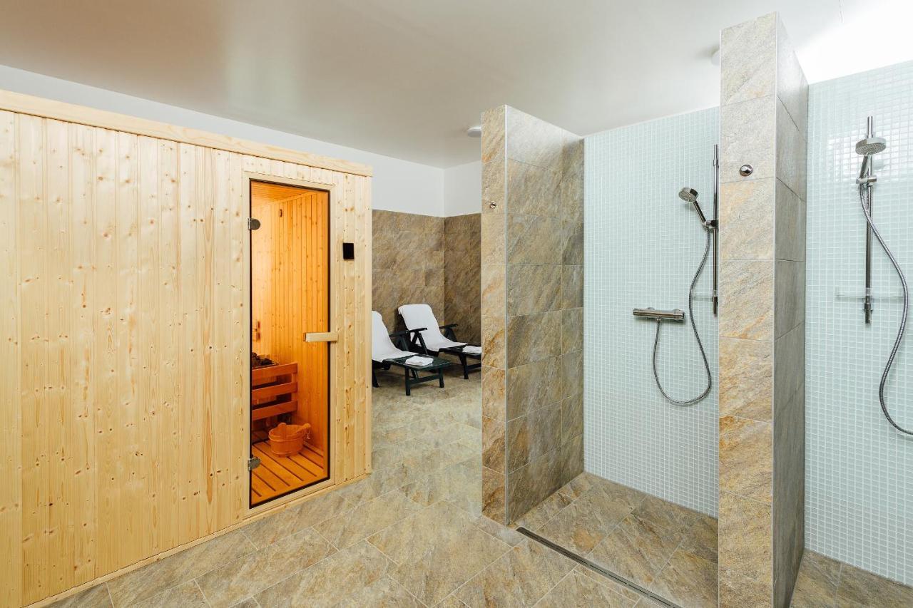 Apartmánový dom GRAND - Contactless Check In Trenčianske Teplice Esterno foto